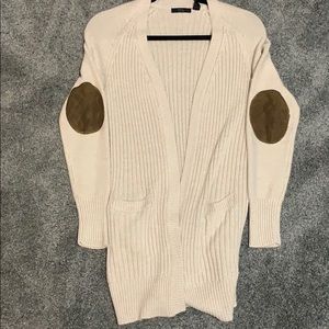 Cream open cardigan with patchwork elbow